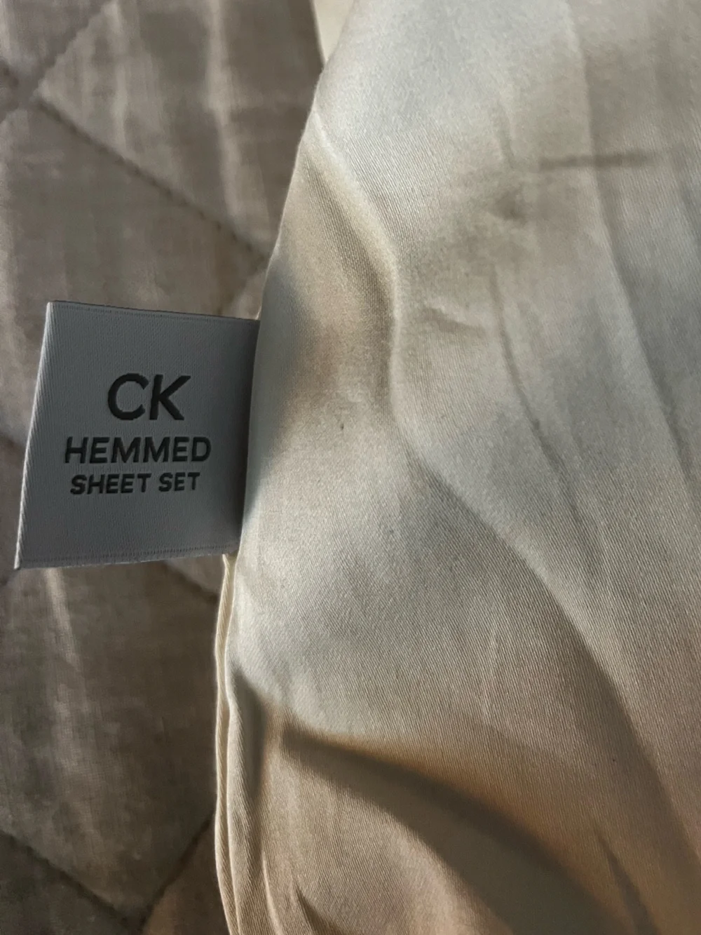 BOLL & BRANCH Signature Hemmed Cal King Sheet Set - Stone Gray
